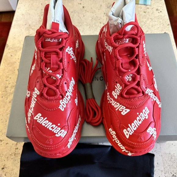 BALENCIAGA TRIPLE S ALLOVER LOGOTYPE 42 (US 9) BRAND NEW IN-BOX! - Picture 13 of 13